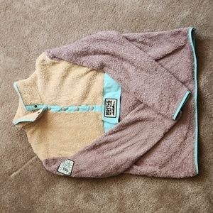 Colorblock fleece